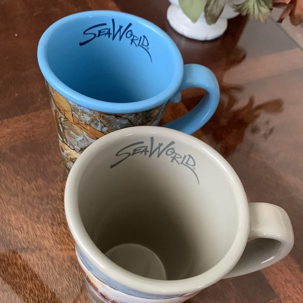 Sea World Embossed Mug Cup Set SeaWorld Souvenir Beverage Drink Ware Embossed